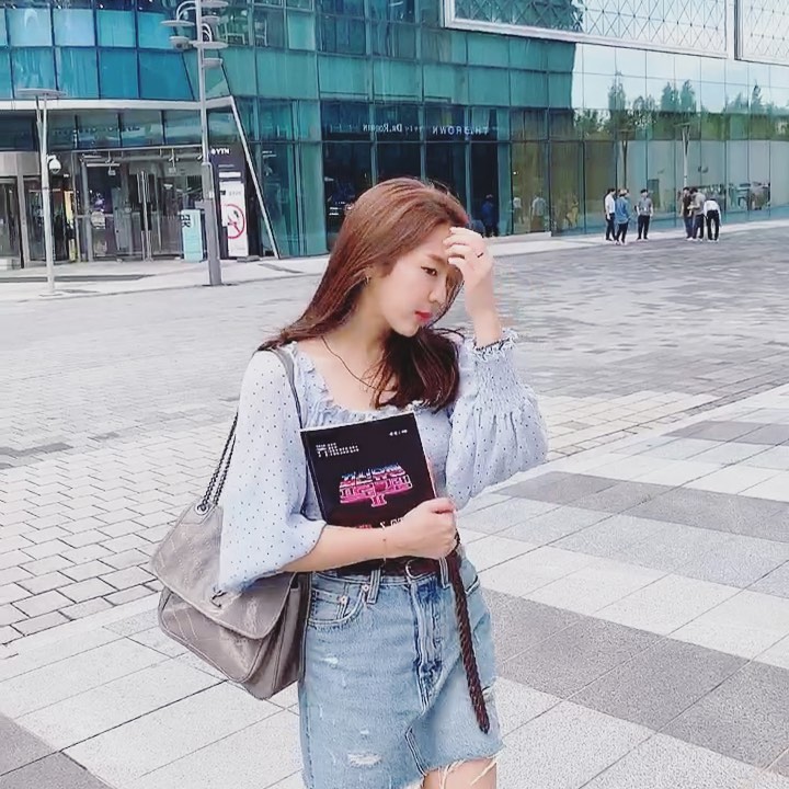 예원, 지난 2일 SNS에 공개한 일상 사진이 화제 < 사회일반 < 기사본문