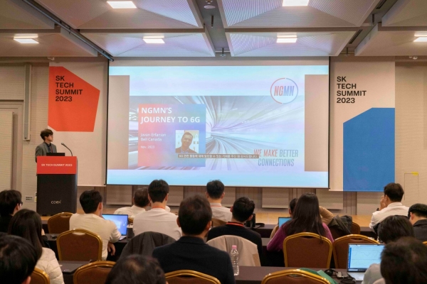 SK 테크서밋 2023 6G 특별 세션에서 자반 에르파니안 벨 캐나다 기술 디렉터(화면 속)가 영상을 통해 NGMN의 6G 프로젝트 활동을 소개하고 있다. [SKT 제공]