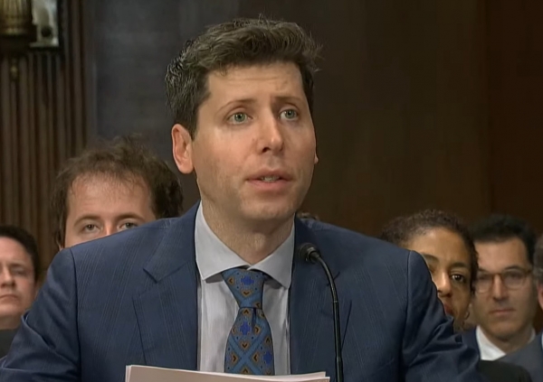 미국 의회 청문회에 참석한 샘 알트먼 전 오픈AI CEO. [CNBC방송 캡쳐]