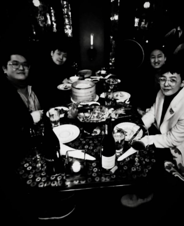 사진 왼쪽 상단부터 시계 방향으로 신유열 롯데지주 전무, 정기선 HD현대 부회장, 지드래곤, 최용호 갤럭시코퍼레이션즈 대표. [지드래곤 SNS 계정 갈무리]