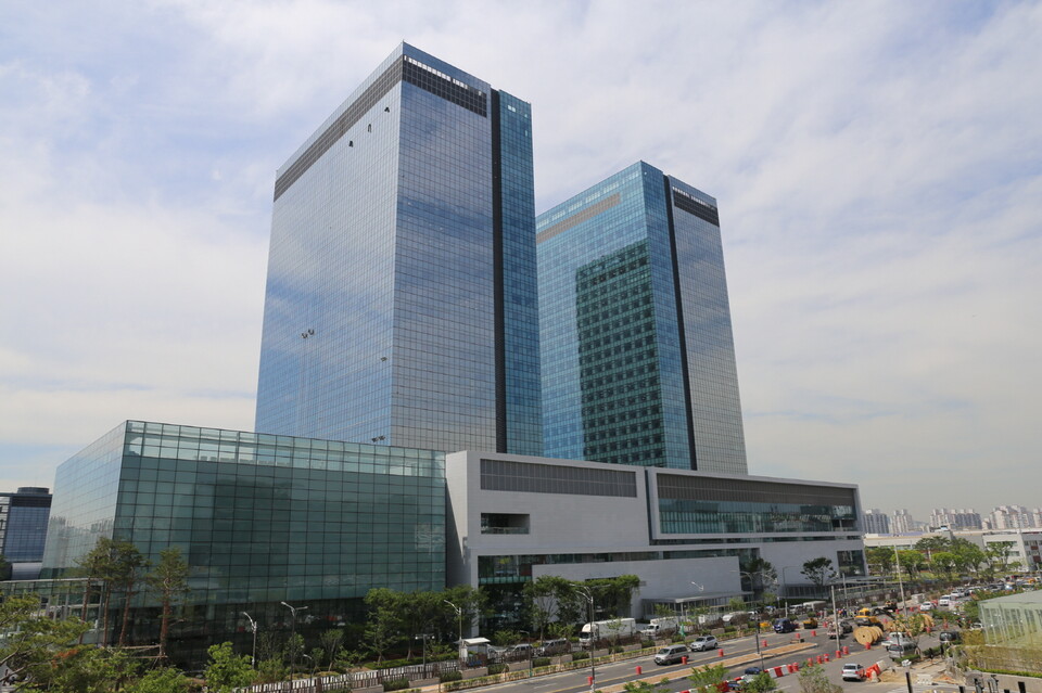 수원시에 위치한 삼성전자 모바일연구소(R5) 외관. [삼성전자 제공]