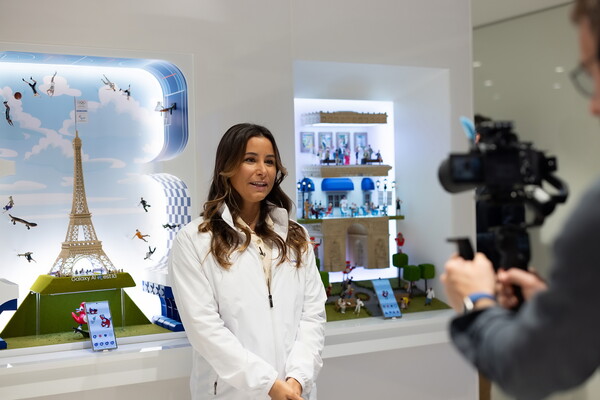 현지시간 29일, 프랑스 파리 샹질리제 125번가에 위치한 삼성 올림픽 체험관 개관식에서 인터뷰 중인 팀 삼성 갤럭시 선수 요한 드페이(Johanne Defay/프랑스, 서핑).