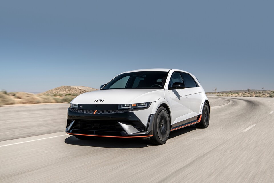 현대자동차 아이오닉5N이 영국 유력 자동차 전문 매체의 상을 휩쓸며 독보적인 상품성을 다시 한번 입증했다. [현대차 제공]