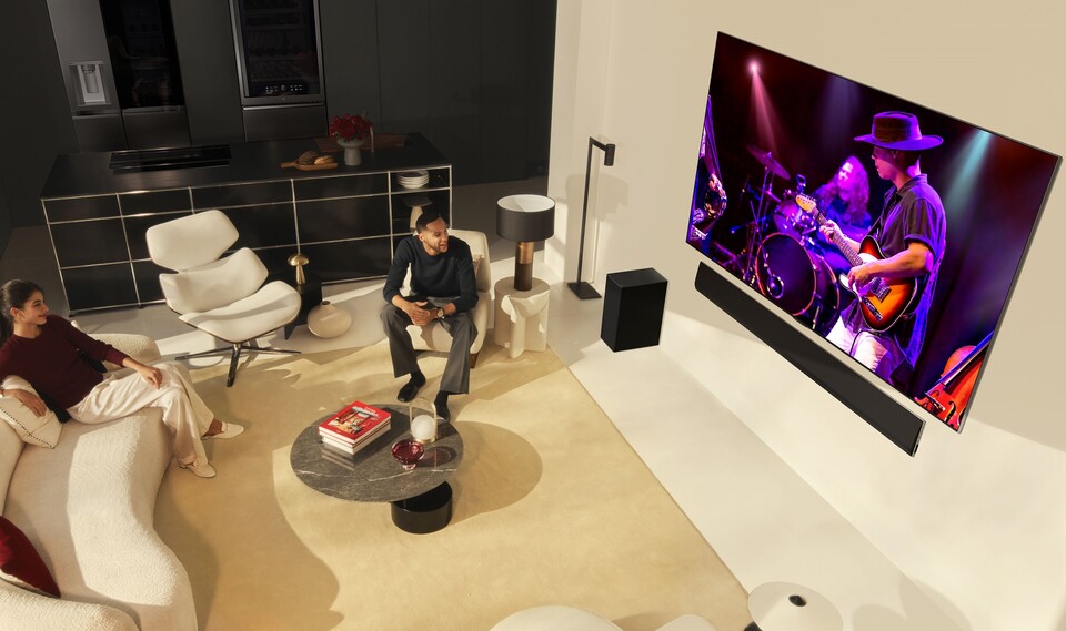 LG전자가 올해 1분기 글로벌 올레드 TV 시장에서 출하량 기준 약 52%를 기록하며 올레드 TV 명가(名家)로서 프리미엄 TV 시장의 리더 지위를 공고히 했다. [LG전자 제공]