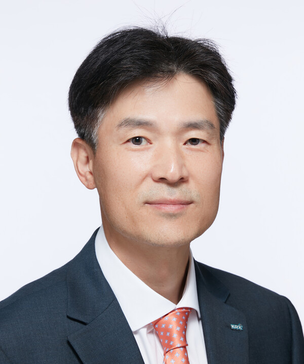 한국거래소가 23일 정기 주주총회를 열어 민경욱 한국거래소 전문위원을 신임 코스닥시장 본부장 상임이사로 선임했다. 민경욱 신임 코스닥시장 본부장 [한국거래소 제공]