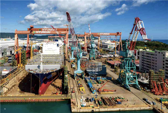 선박 건조 현장. [HD한국조선해양 제공]