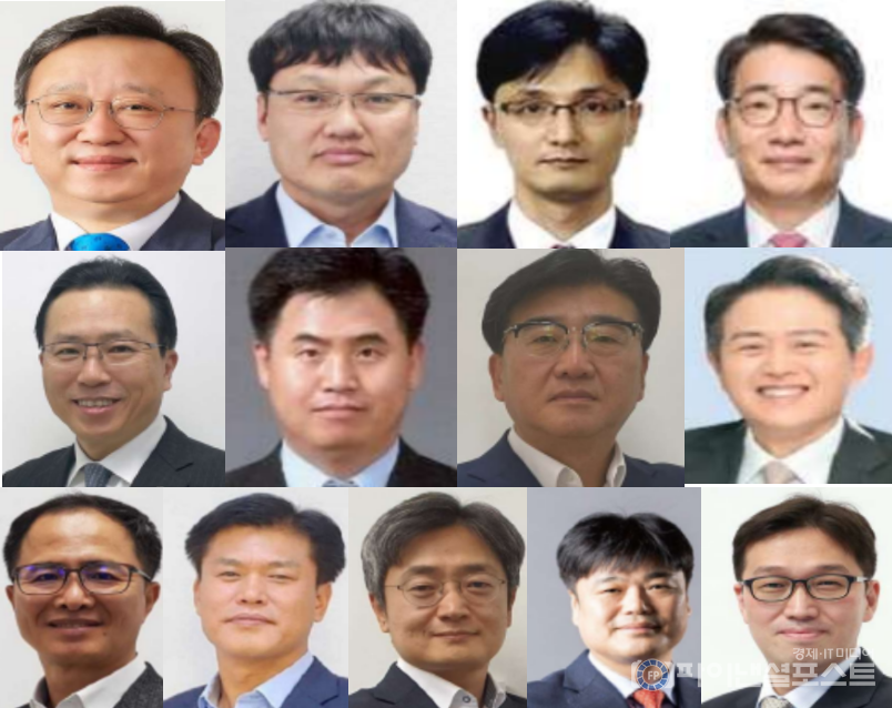 (사진 첫번째줄 왼쪽부터) 정상혁 신한은행장, 박창훈 신한카드 본부장, 이선훈 신한투자증권 부사장, 이영종 신한라이프 사장, 전필환 신한은행 부행장, 이희수 신한저축은행 사장, 채수용 신한은행 본부장, 이승수 신한자산신탁 사장, 민복기 신한은행 본부장, 김정남 신한은행 본부장, 임현우 신한은행 본부장, 박선배 우리벤처파트너스 전무, 강병관 신한EZ손해보험 사장. [신한금융그룹 제공]