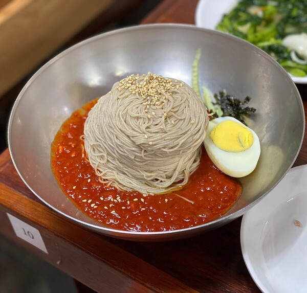 고성막국수의 비빔막국수 byxjune님의 인스타그램