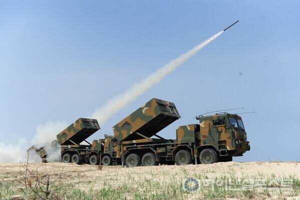 천무 다연장로켓 이미지. [한화그룹 제공]