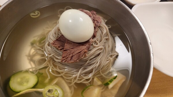 정인면옥의 냉면