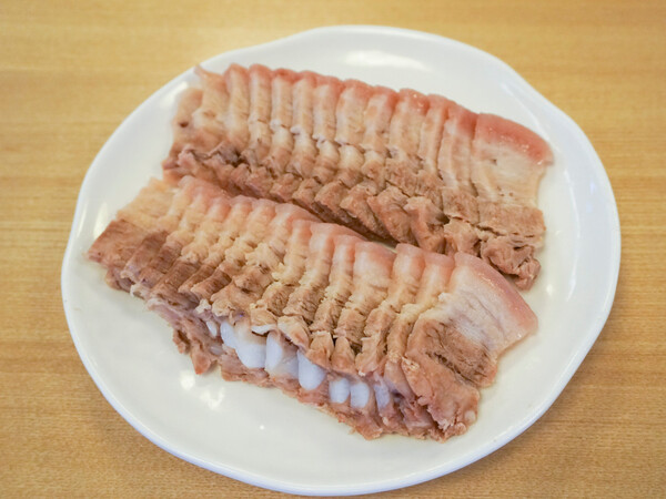 정인면옥의 암퇘지편 육- 공식 네이버 플레이스