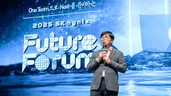 차선용 미래기술연구원장(CTO)이 SK하이닉스 미래포럼 오후 일정에서 개회사를 하고 있다 [SK하이닉스 제공]