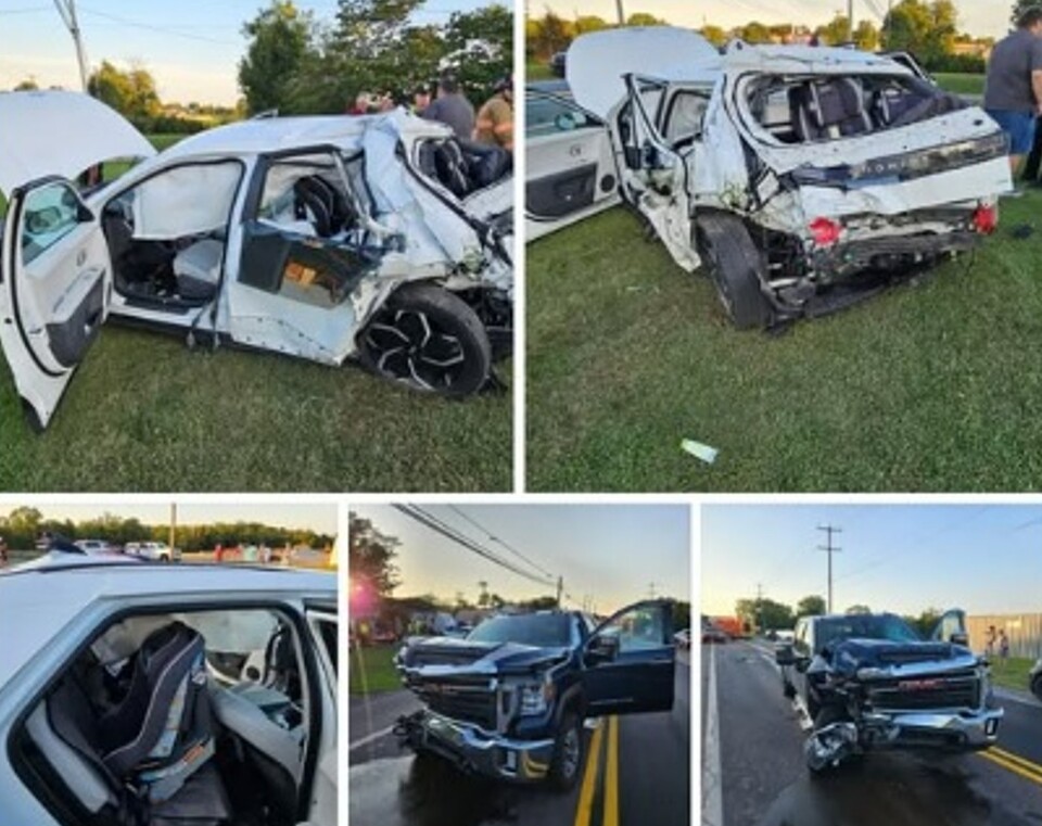 사진으로 보이는 아이오닉5는 후면부 범퍼와 트렁크가 당시 충격으로 심하게 구겨지고 파손됐음에도 승객 공간과 뒷좌석에 설치된 카시트는 온전한 모습이었다. [SNS 갈무리]