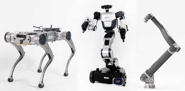 (왼쪽부터)레인보우로보틱스가 기존에 개발한 4족로봇, 이동형 양팔로봇, 협동로봇. [삼성중공업 제공]