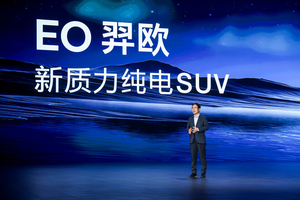 현대차 중국권역본부 오익균 부사장이 일렉시오 출시 행사에서 발표하는 모습. [현대차 제공]