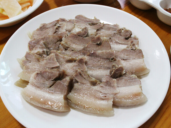 의정부 평양면옥의 돼지고기 수육 - 공식 네이버 플레이스