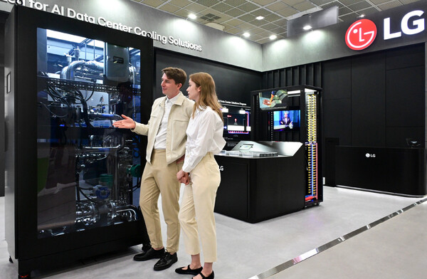 LG전자 HVAC 기술력을 토대로 공개한 데이터 센터 열 관리 설루션인 고효율 액체 냉각 설루션(CDU) [LG 제공]
