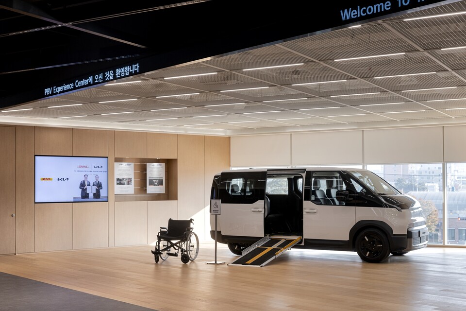 PBV 익스피리언스 센터 내부 전경. [기아 제공]