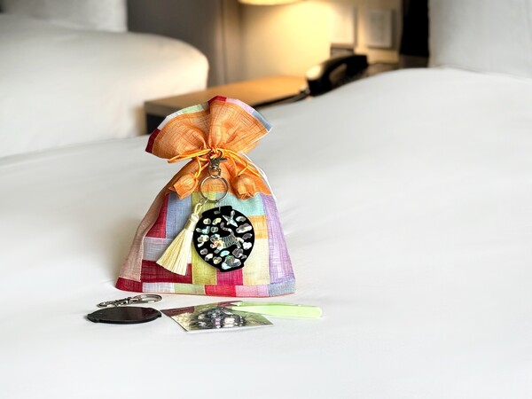 자개 스티커 DIY 키링 키트 [DL그룹 제공]