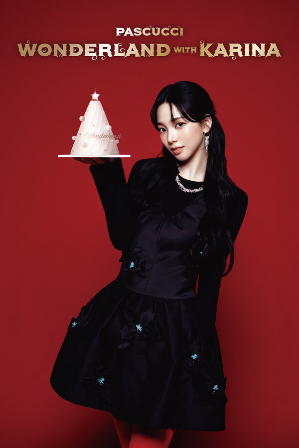 SPC그룹이 운영하는 이탈리아 정통 카페 브랜드 파스쿠찌가 X-mas 케이크 사전 예약을 진행한다고 20일 밝혔다 [SPC그룹 제공]