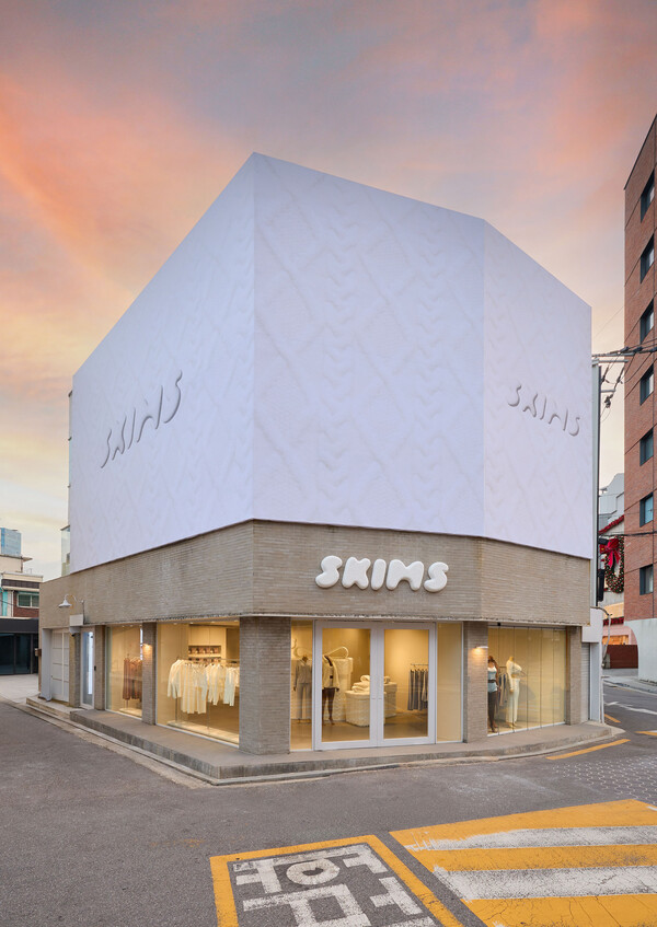 한섬 스킴스 팝업 스토어 전경 [한섬 제공]