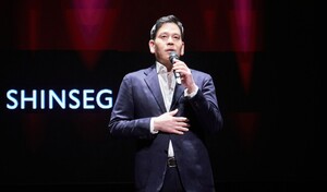 정용진 회장 근접 사진