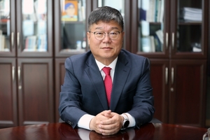 [On Air & Off Script] ABBA가 남긴 예언, G-Dragon이 그리는 미래...K-콘텐... - 뉴스 썸네일 이미지