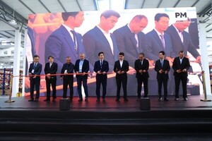 김익환 한세모빌리티 대표 "우즈벡 투란 공장 준공, 글로벌 생산능력 확... - 뉴스 썸네일 이미지