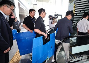 경찰·노동부, 미얀마인 '감전사고' 포스코이앤씨 전격 압수수색…책임자 '입건'도